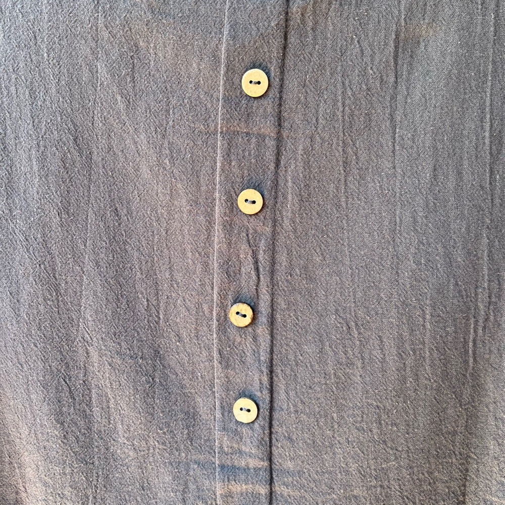 Gray Cropped Ruffles & Buttons Tank Top - Picture 3 of 11